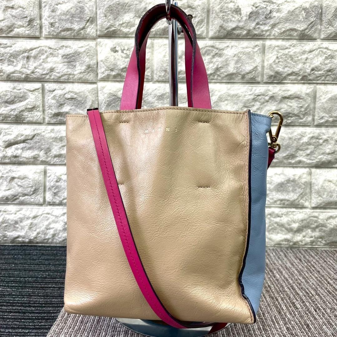 MARNI マル二 ミュゼオ 2way ショルダーバック レザー バイ MARNI マル二 ミュゼオ 2way ショルダーバック レザー バイ