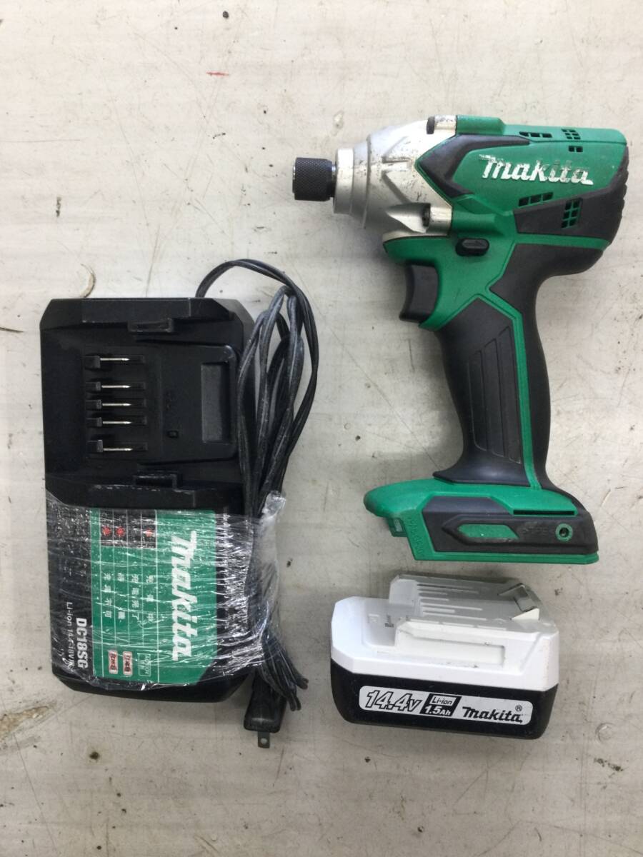 中古品 バッテリー弱ってます】makita 充電式インパクト 中古品 バッテリー弱ってます】makita 充電式インパクト