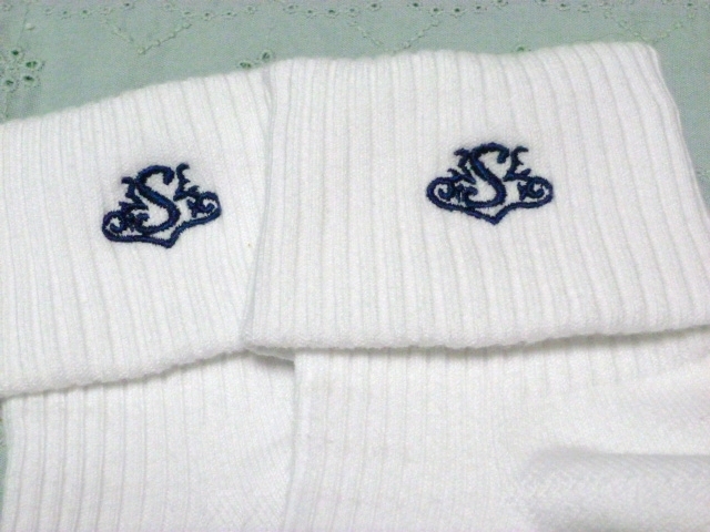 西遠女子学園指定 三つ折りソックス♪白ソックス♪靴下 中古 西遠女子学園指定 三つ折りソックス♪白ソックス♪靴下 中古
