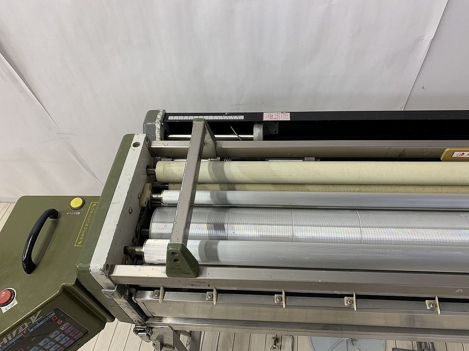 極東 クロス糊付け機 自動壁紙糊付機 HiB-VL HB-VL 現状品 引取 極東 クロス糊付け機 自動壁紙糊付機 HiB-VL HB-VL 現状品 引取