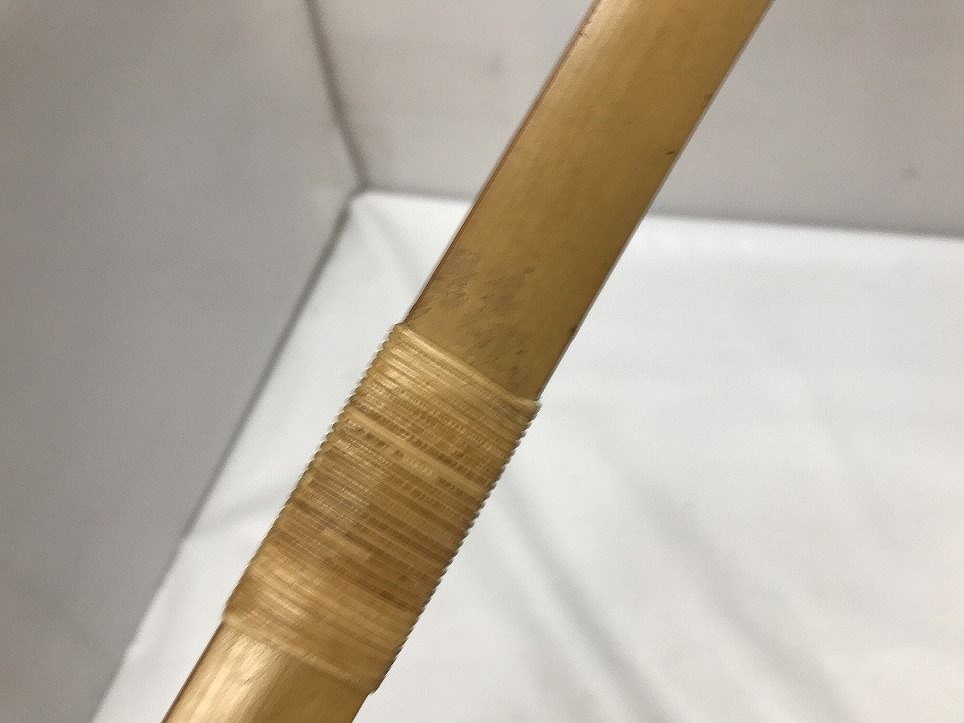 一燈斎 肥後三郎 弓 竹弓 弓道 三寸詰 全長214cm 引取限定 一燈斎 肥後三郎 弓 竹弓 弓道 三寸詰 全長214cm 引取限定