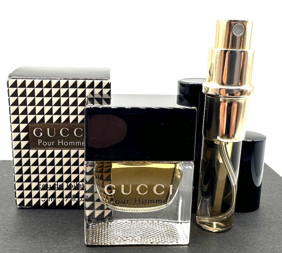 グッチ GUCCI アトマイザー 香水入れ GGスプリーム メタル/PVC