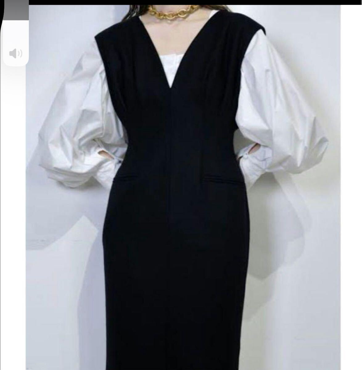 mameKurogouchi V-Neck Tucked Wool Dress マメクロゴウチ V mameKurogouchi V-Neck Tucked Wool Dress マメクロゴウチ V