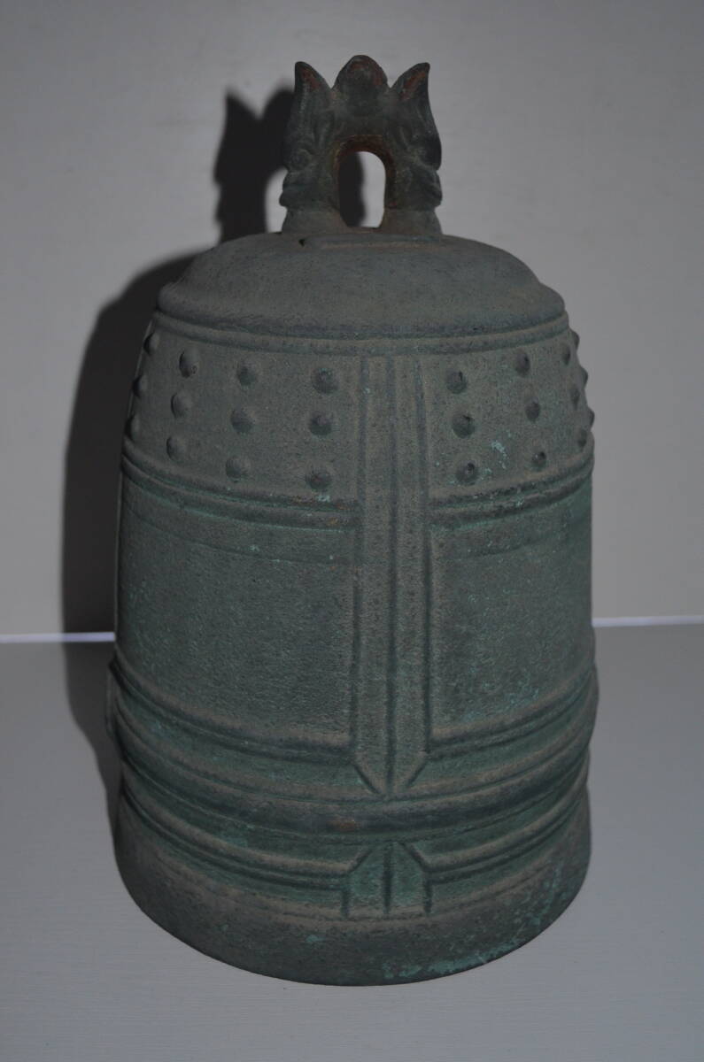 時代物 銅製 半鐘 釣鐘 梵鐘 高さ約 30㎝ 重さ約 6.2kg 検 仏教 時代物 銅製 半鐘 釣鐘 梵鐘 高さ約 30㎝ 重さ約 6.2kg 検 仏教