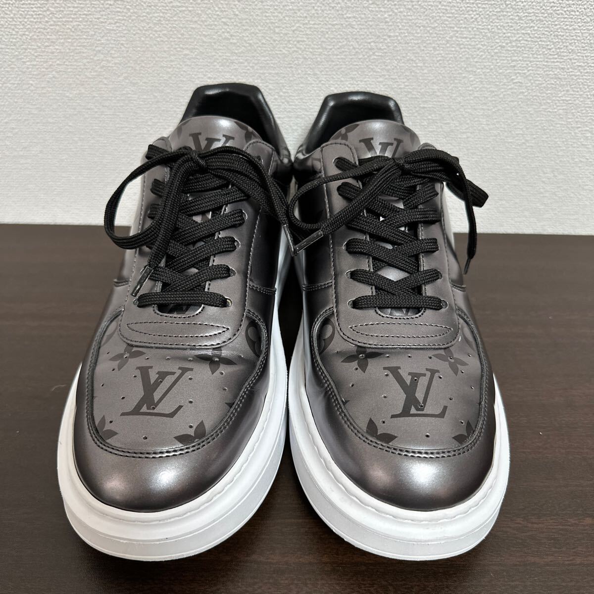 極美品】LOUIS VUITTON ルイヴィトン ビバリーヒルズライン 極美品】LOUIS VUITTON ルイヴィトン ビバリーヒルズライン