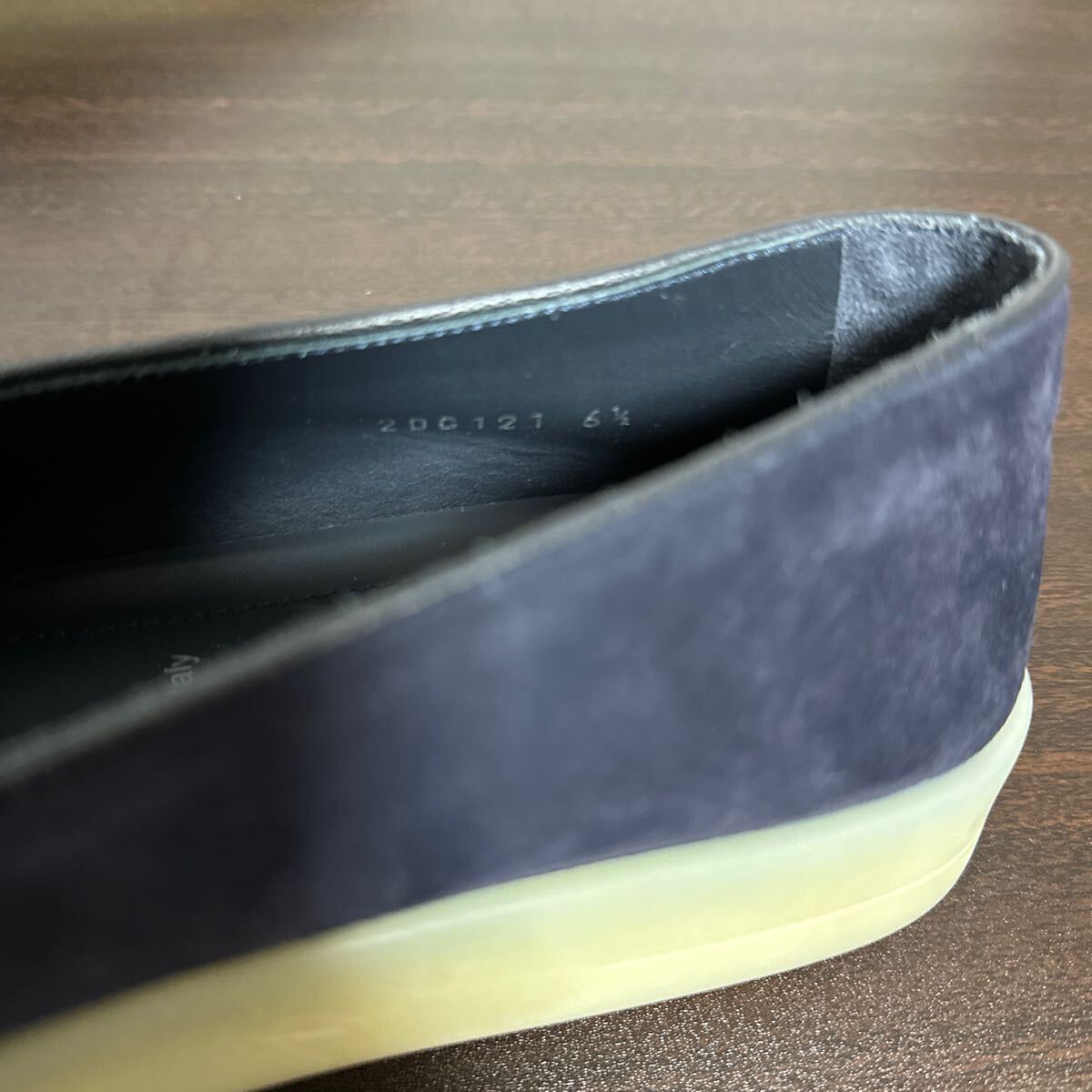 新品】PRADA プラダ トライアングルロゴ スエード レザー 新品】PRADA プラダ トライアングルロゴ スエード レザー