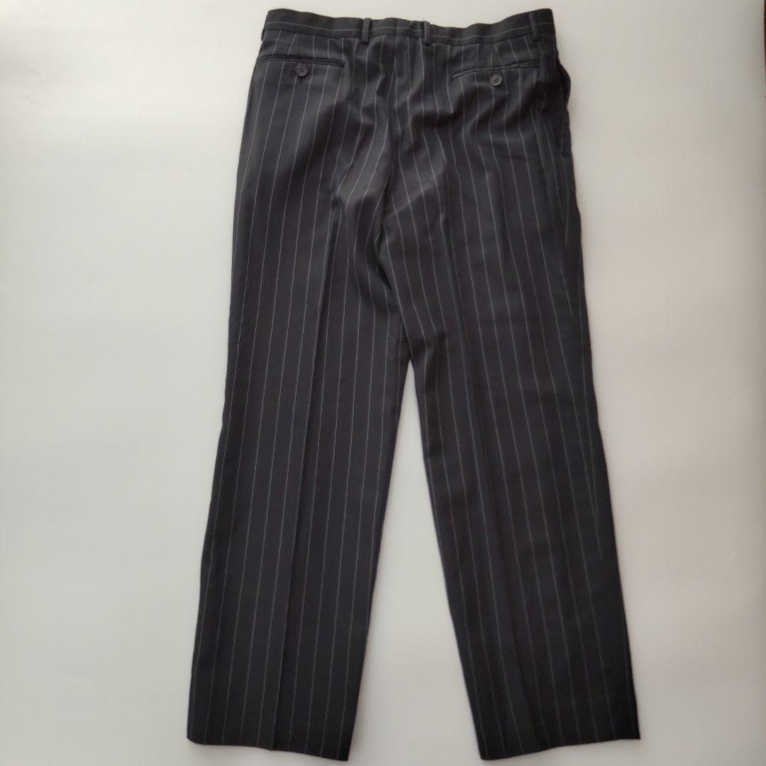 美品 GIORGIO ARMANI ジョルジオ アルマーニ 最高級 黒タグ ピン 美品 GIORGIO ARMANI ジョルジオ アルマーニ 最高級 黒タグ ピン