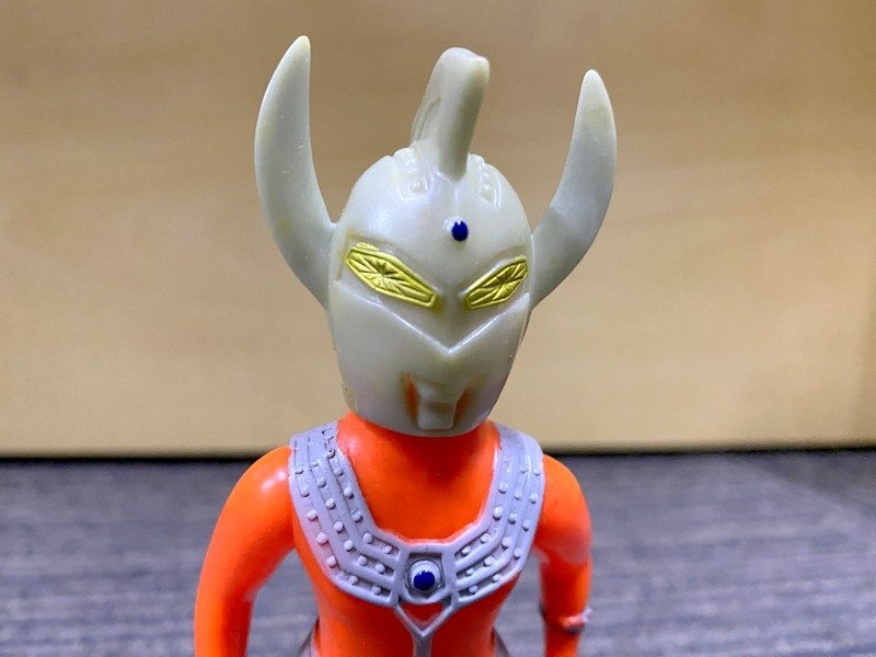 ブルマァク ウルトラマンタロウ ソフビ 1円~ S5290(ソフビ