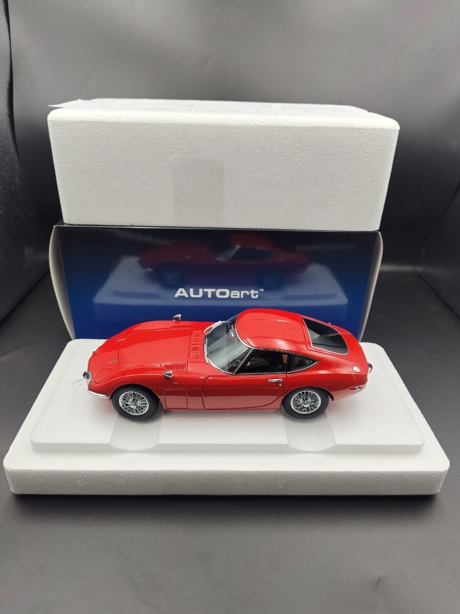 新品未展示品 1/18 オートアート トヨタ 2000GT レッド ワイヤー 新品未展示品 1/18 オートアート トヨタ 2000GT レッド ワイヤー