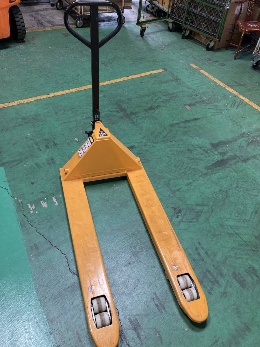 名古屋市内引き取り限定」ハンドリフト 2000kg(2トン) 油圧式 名古屋市内引き取り限定」ハンドリフト 2000kg(2トン) 油圧式