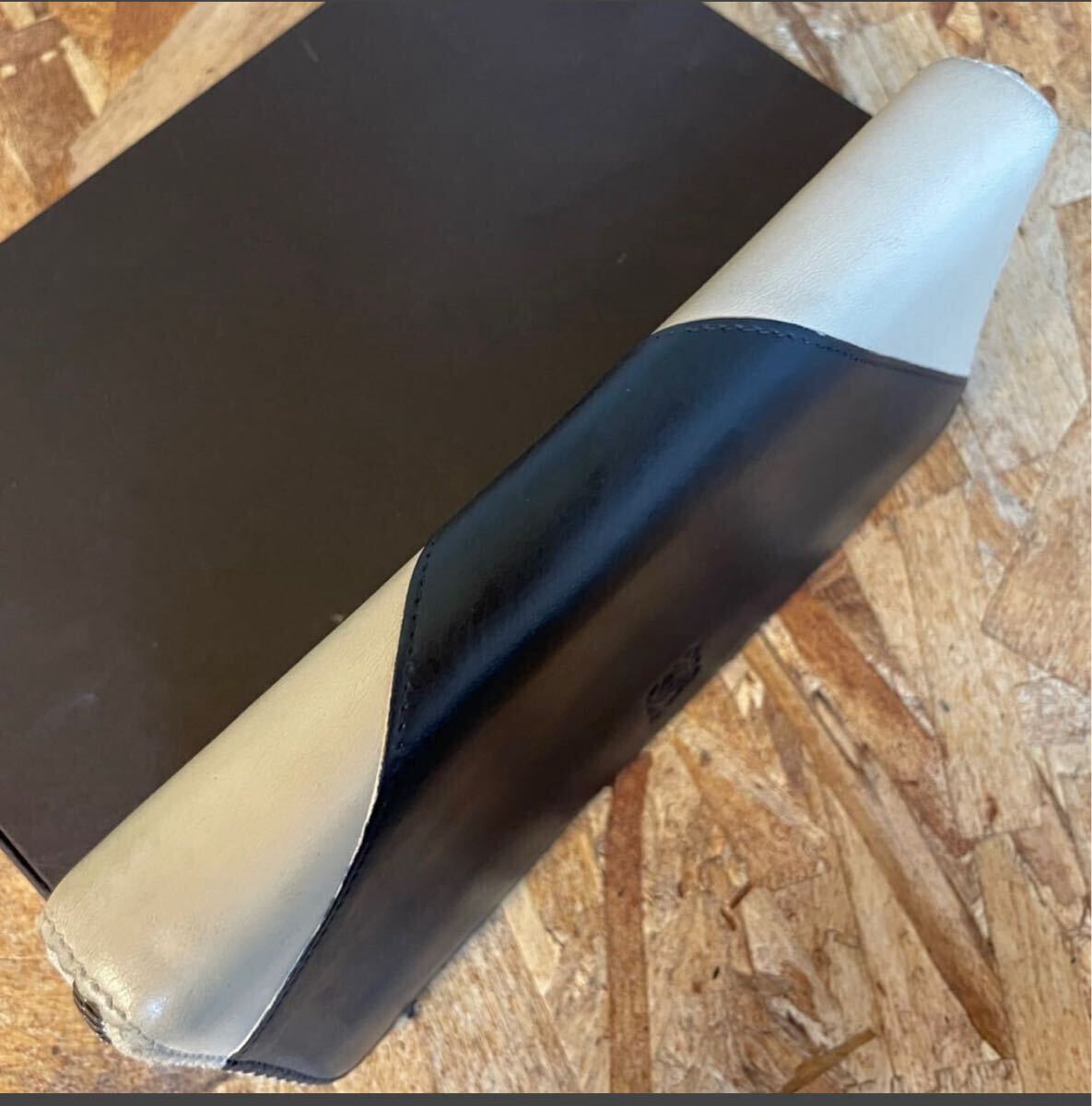 LOEWE ロエベ アマソナ ラウンドファスナー 長財布 ウォレット バイカラー 美品レアモデル送料無料！