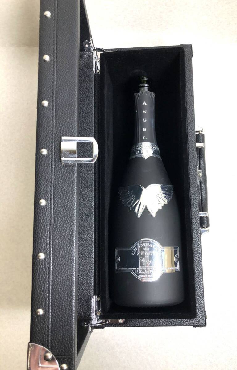 ◇同梱NG◇△ ◇ ※奈良県発送※エンジェル シャンパン 空箱 空瓶 ◇同梱NG◇△ ◇ ※奈良県発送※エンジェル シャンパン 空箱 空瓶