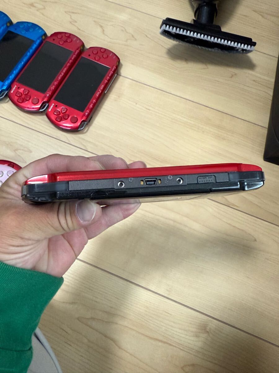 ジャンク PSP まとめ売り 24台セット PSP-3000 PSP-2000 PSP ジャンク PSP まとめ売り 24台セット PSP-3000 PSP-2000 PSP