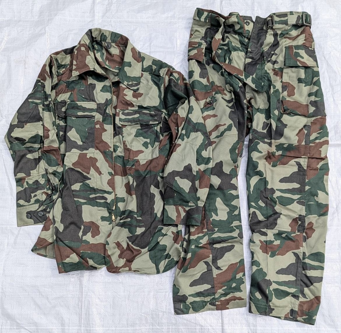 陸上自衛隊 迷彩服上下セット 2号 旧迷彩 / 自衛隊 陸自 軍服