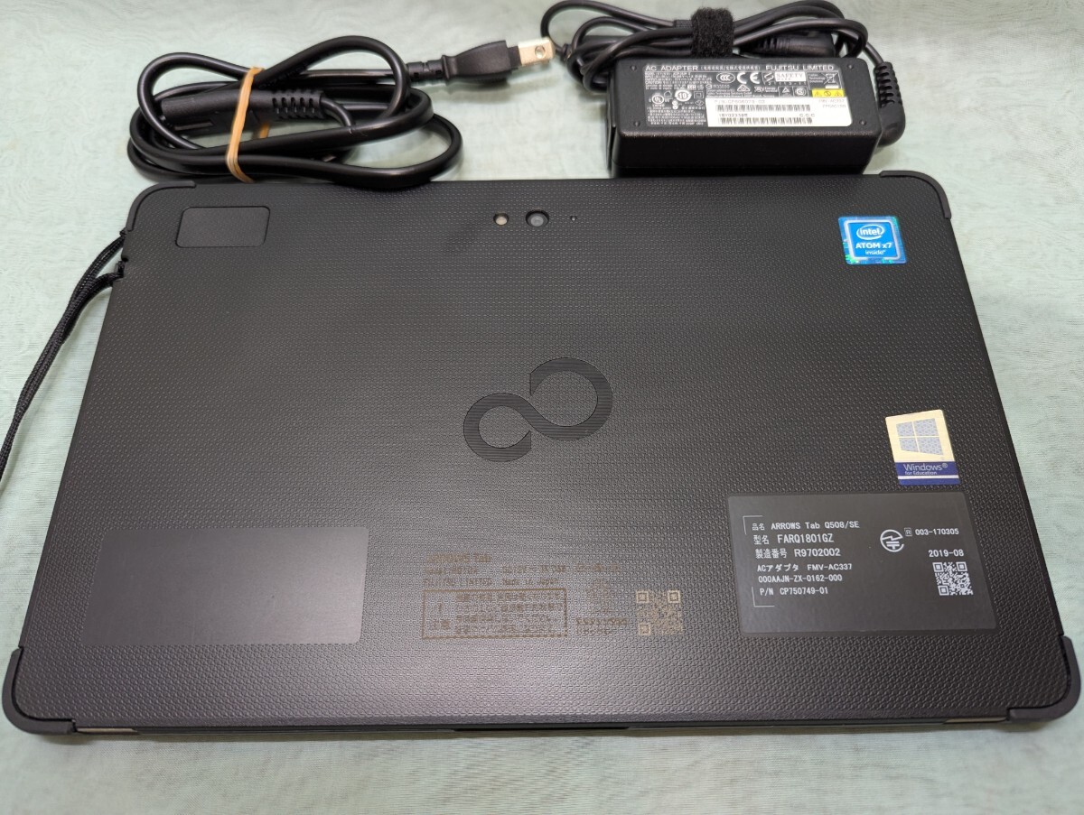 Fujitsu タブレット ARROWS Tab Q508/SE ( CPU ×7 SSD128GB