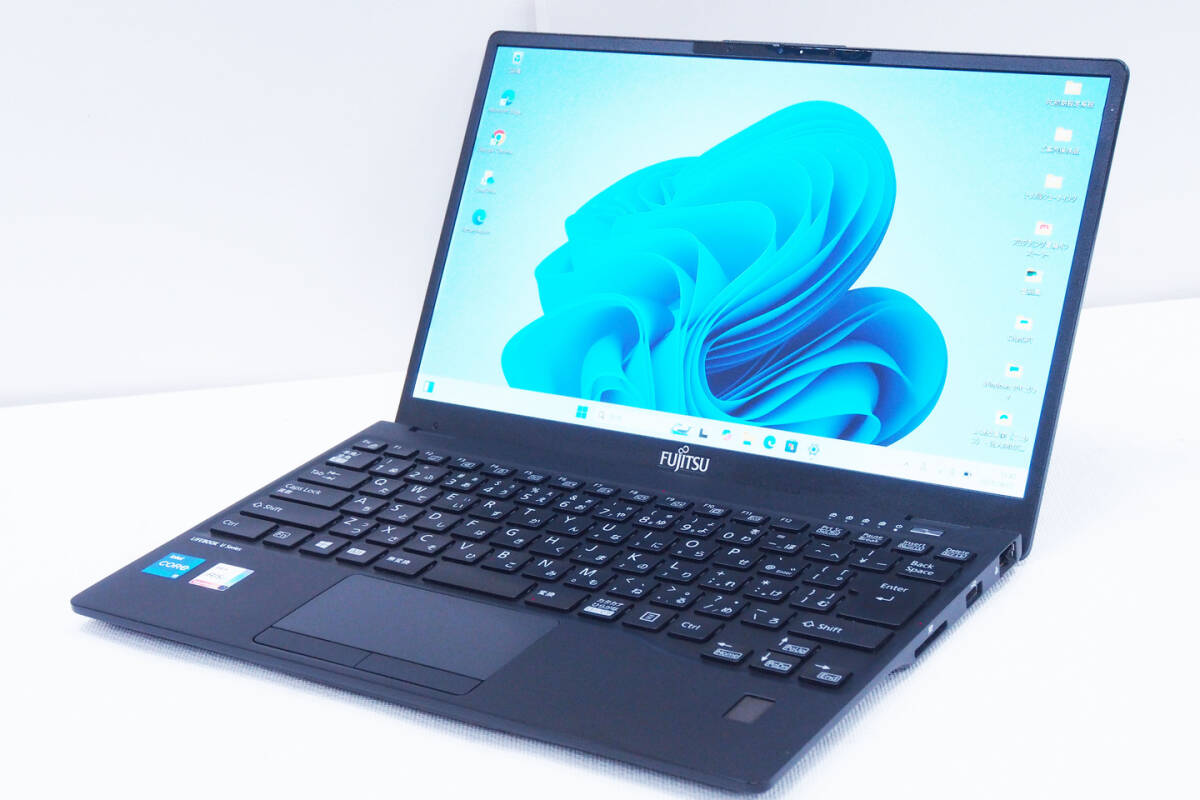 1円~ 11世代CPU 超高速NVMeSSD256GB Windows11 超軽量薄型 1円~ 11世代CPU 超高速NVMeSSD256GB Windows11 超軽量薄型
