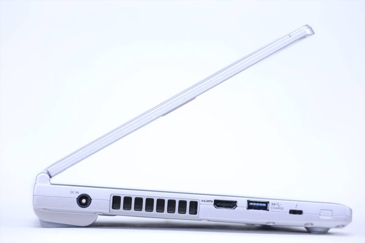 1円~ 累積1140時間 バッテリー良好 Windows11 DVDドライブ 軽量 1円~ 累積1140時間 バッテリー良好 Windows11 DVDドライブ 軽量