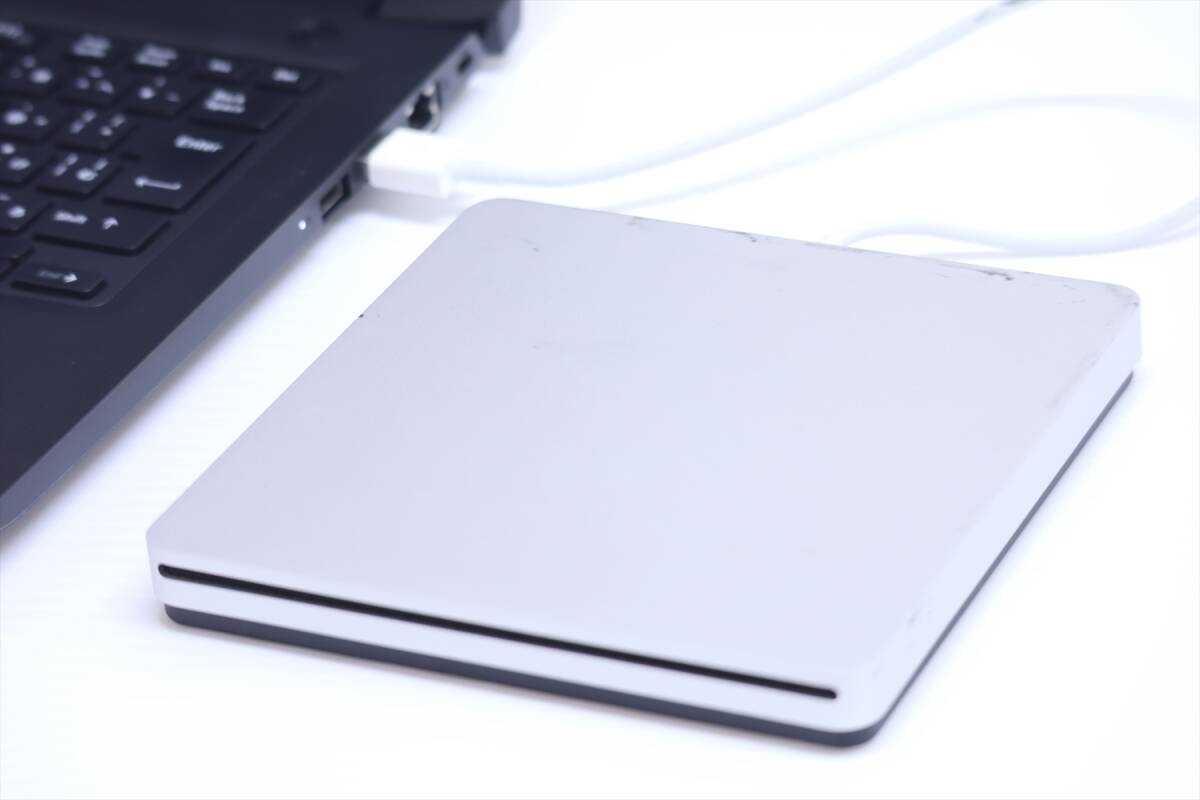 卸売 外付け 光學(xué)式ドライブ スーパードライブ Apple USB SuperDrive 純正 USB Type-A 訳アリ