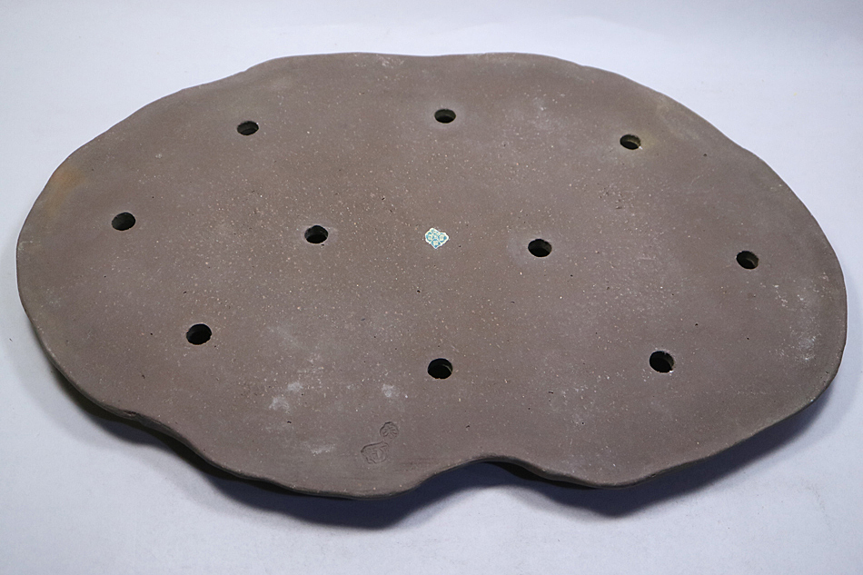 b01) 盆栽鉢 山秋「松泉造」在印 常滑焼 ・長径 約47.7cm 高さ b01) 盆栽鉢 山秋「松泉造」在印 常滑焼 ・長径 約47.7cm 高さ