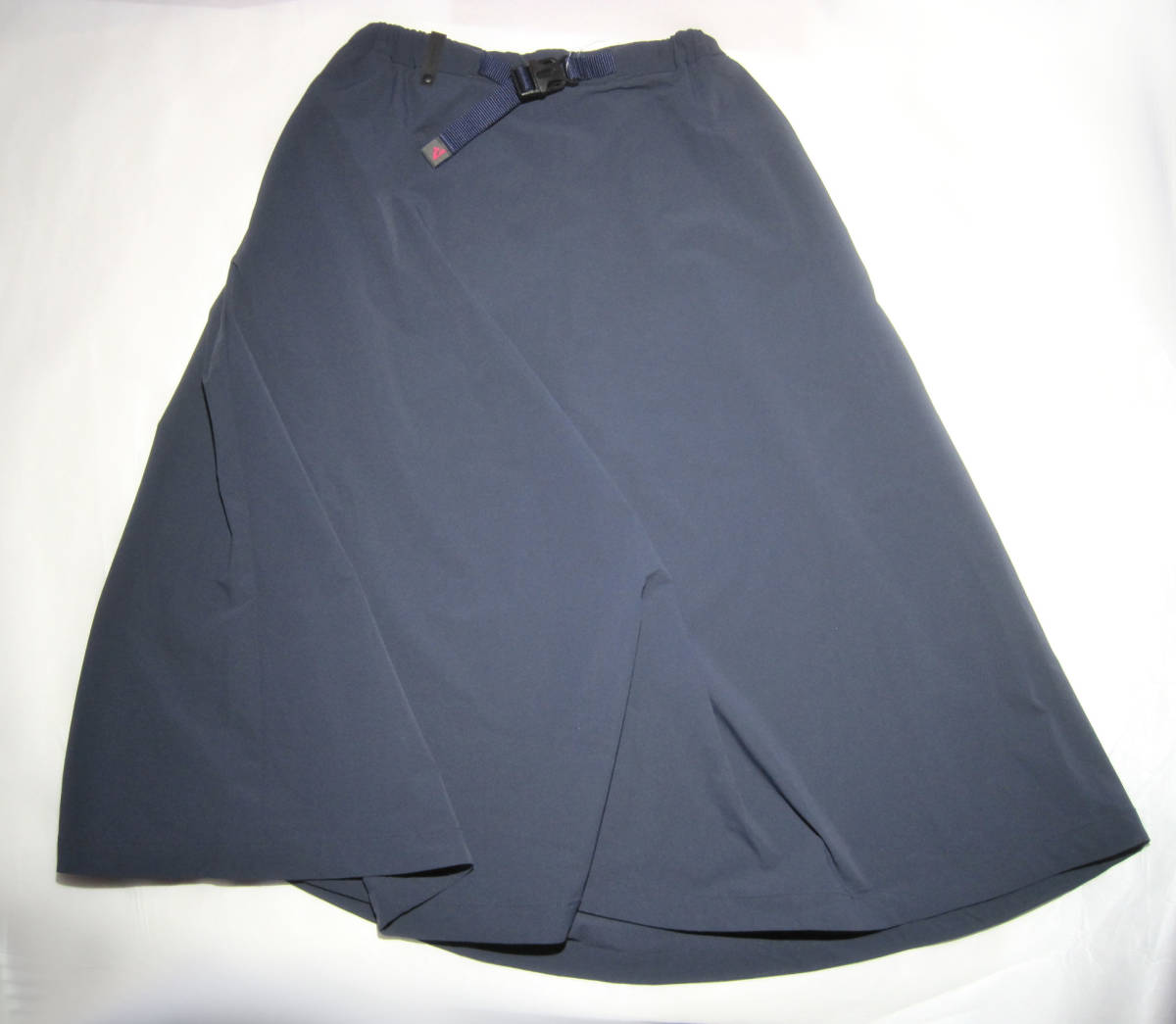  новый товар Phenix FLUTTER FLARE SKIRT flair юбка L размер темно-синий водоотталкивающий материалы уличный Phoenix дамский резина талия стрейч 