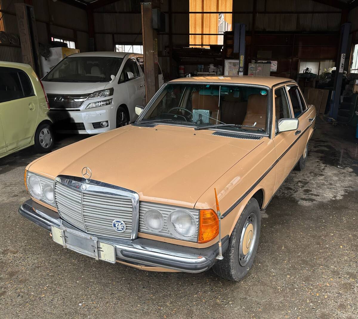 昭和54年 メルセデス ベンツ ディーゼル 旧車 レトロ K123130 昭和54年 メルセデス ベンツ ディーゼル 旧車 レトロ K123130