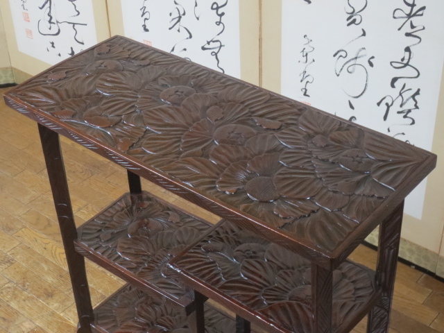 逸品 栃木県 伝統工芸品 日光彫り 彫刻 牡丹 花詰図 民芸 飾り棚 逸品 栃木県 伝統工芸品 日光彫り 彫刻 牡丹 花詰図 民芸 飾り棚