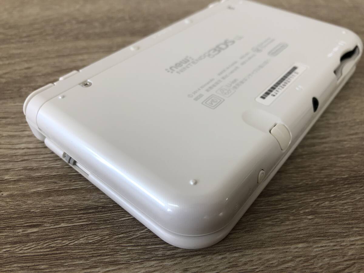 New Nintendo 3DS LL ホワイト ニンテンドー 初期化済み 本体