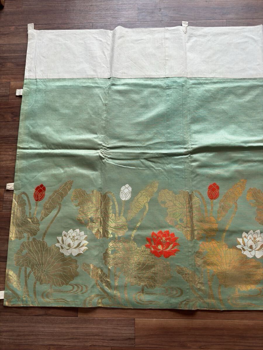 寺院買取品 打敷 ② ::::: 西陣織 刺繍 仏具 磬台 仏壇 銅羅 寺院買取品 打敷 ② ::::: 西陣織 刺繍 仏具 磬台 仏壇 銅羅