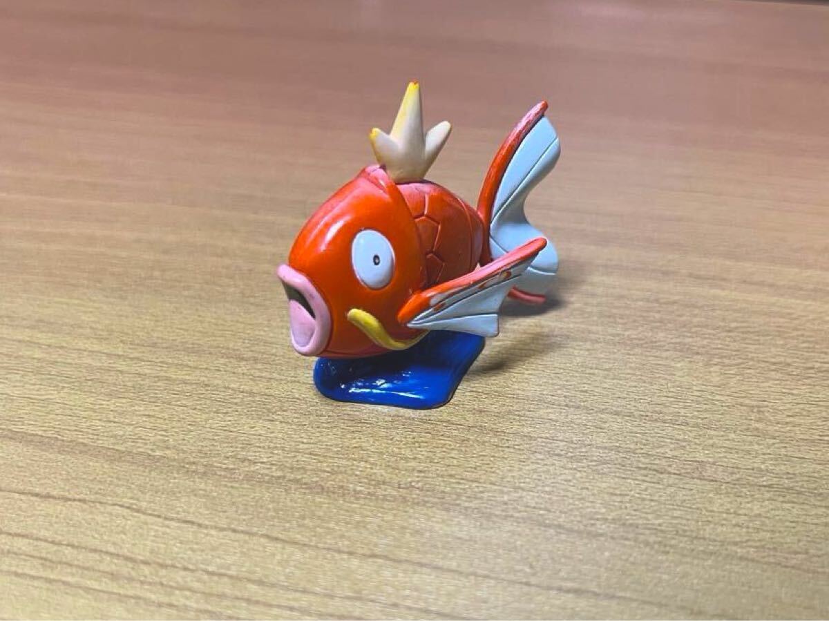 初代 ポケモン トレーナー 図鑑 つりざお コイキング フィギュア