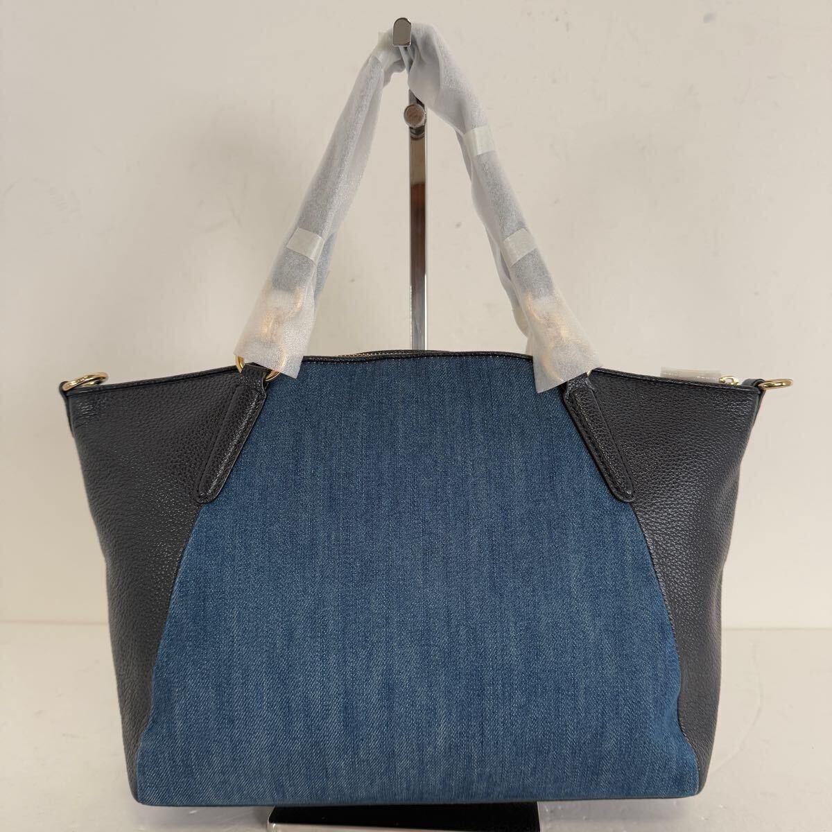 1円〜《 新品未使用品 》コーチ COACH ハンドバッグ トート 1円〜《 新品未使用品 》コーチ COACH ハンドバッグ トート