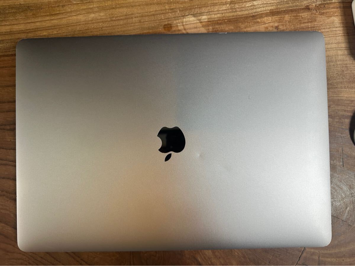 美品新品バッテリー」Apple MacBook PRO Retina 15 4inch 2019 美品新品バッテリー」Apple MacBook PRO Retina 15 4inch 2019