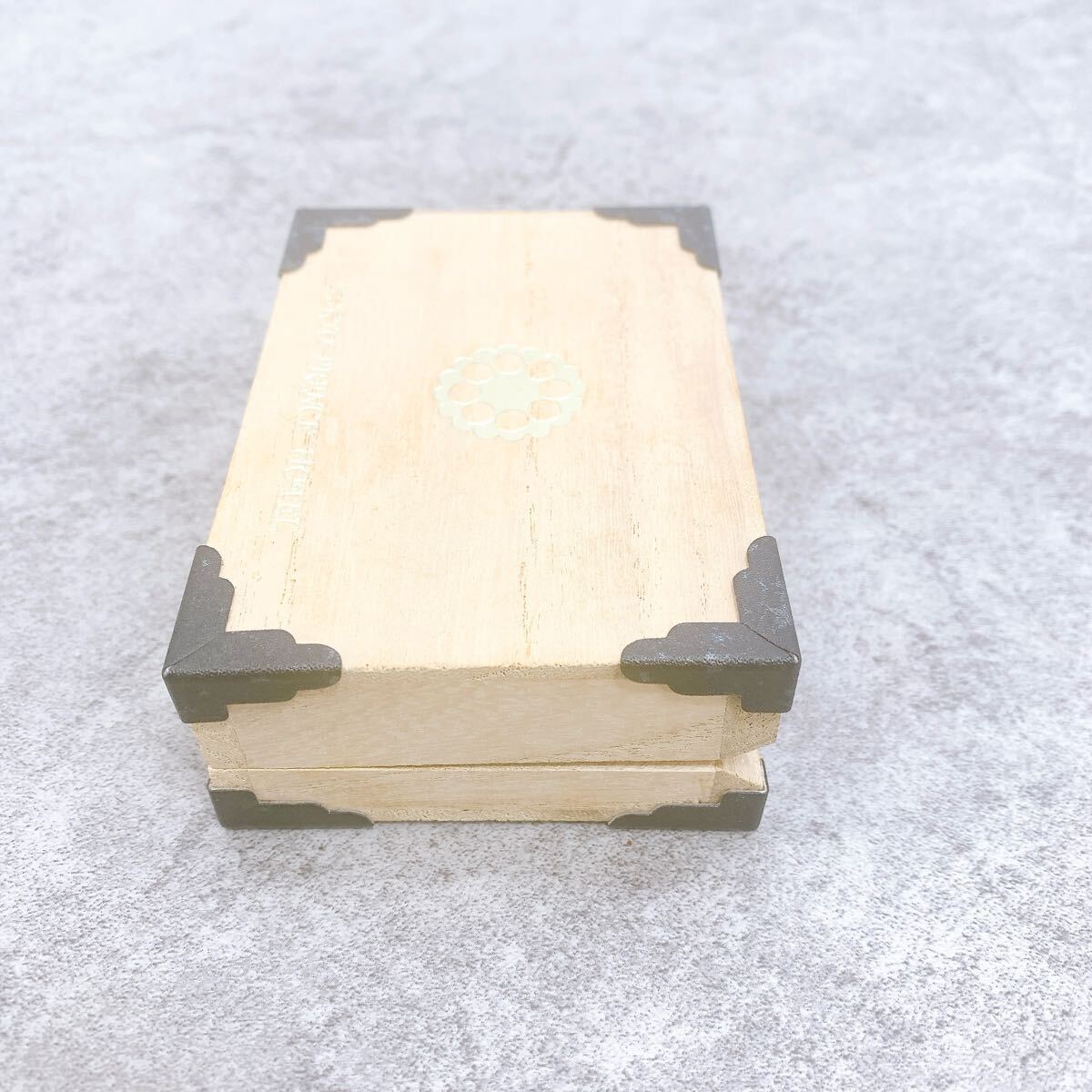 item_image_10