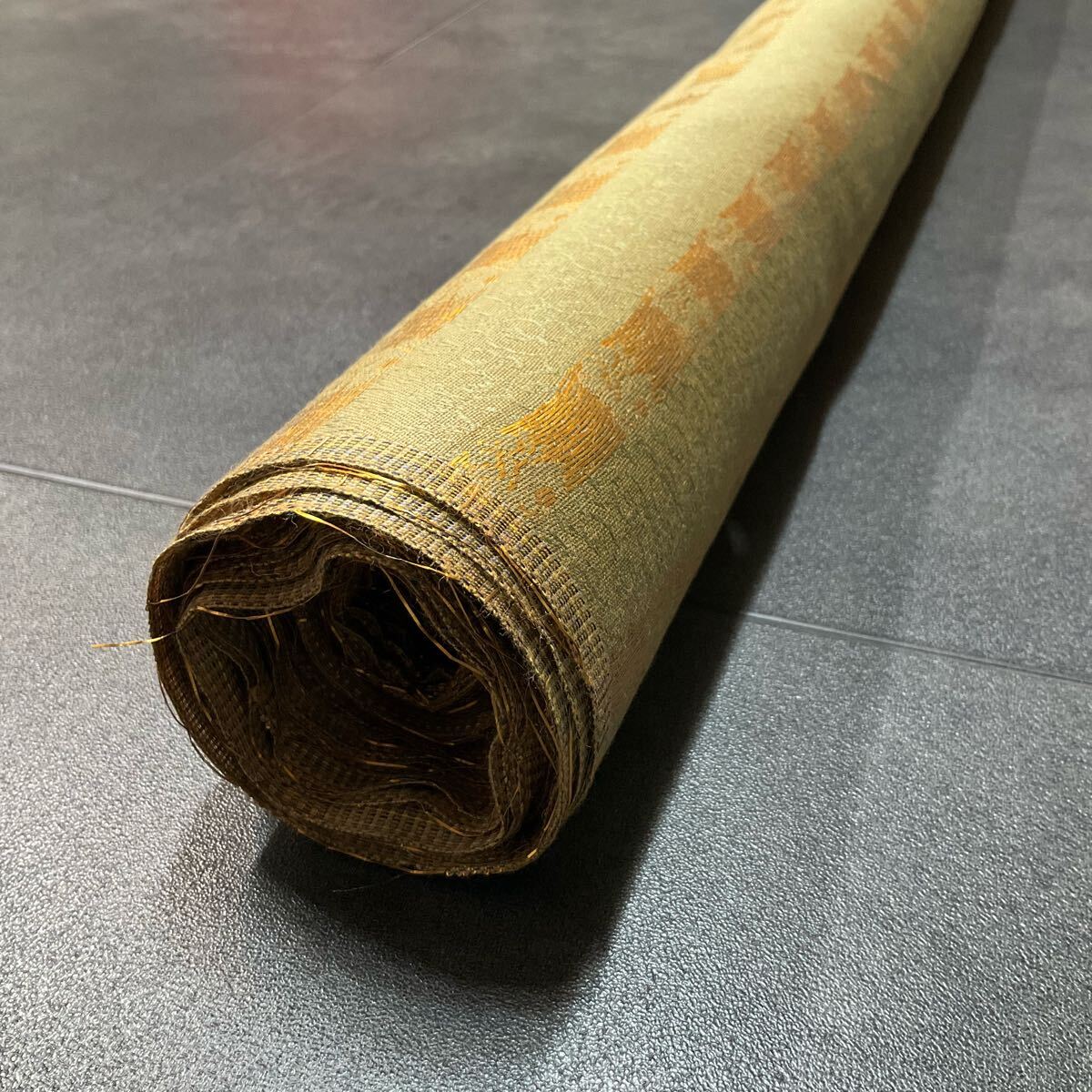 四伍◇極上西陣織金襴緞子向橘裂金糸◇反物73.5×9m30cm◇法衣 四伍◇極上西陣織金襴緞子向橘裂金糸◇反物73.5×9m30cm◇法衣