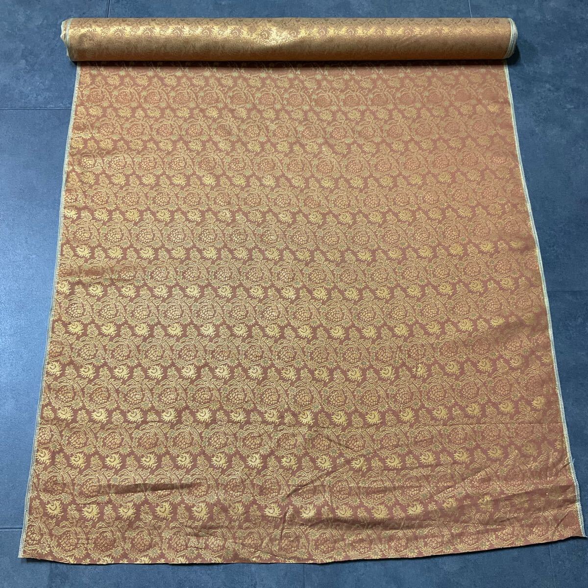 伍九極上西陣織金襴緞子金糸◇反物◇73.5×9m10cm◇法衣装束狩衣 伍九極上西陣織金襴緞子金糸◇反物◇73.5×9m10cm◇法衣装束狩衣