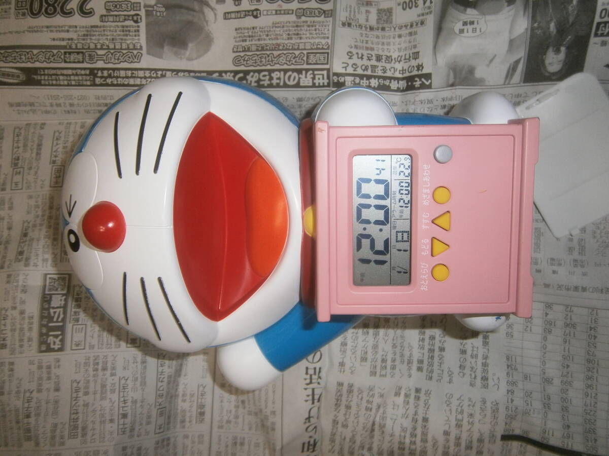  Doraemon глаз ... часы 