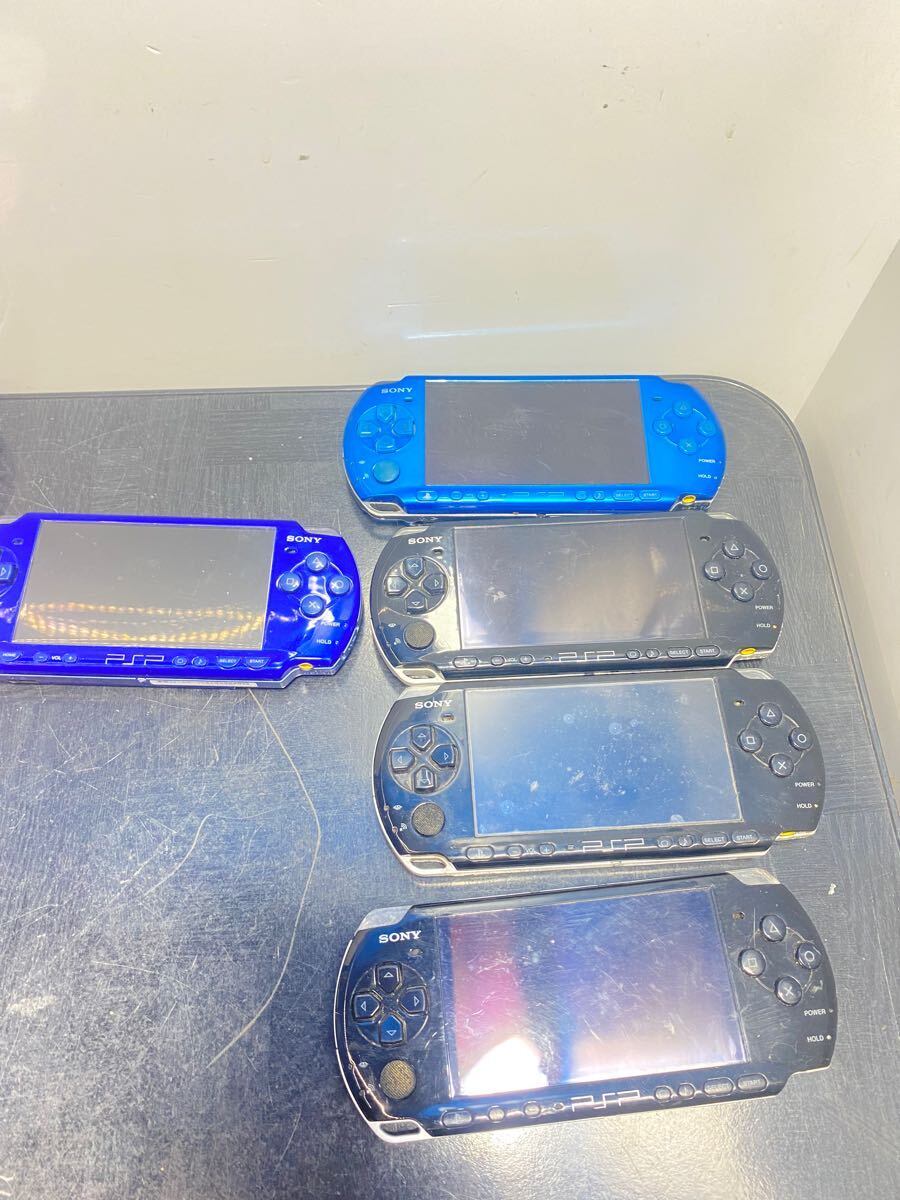 プレイステーションポータブル SONY PSP-1000 4台 PSP-2000 1台 プレイステーションポータブル SONY PSP-1000 4台 PSP-2000 1台