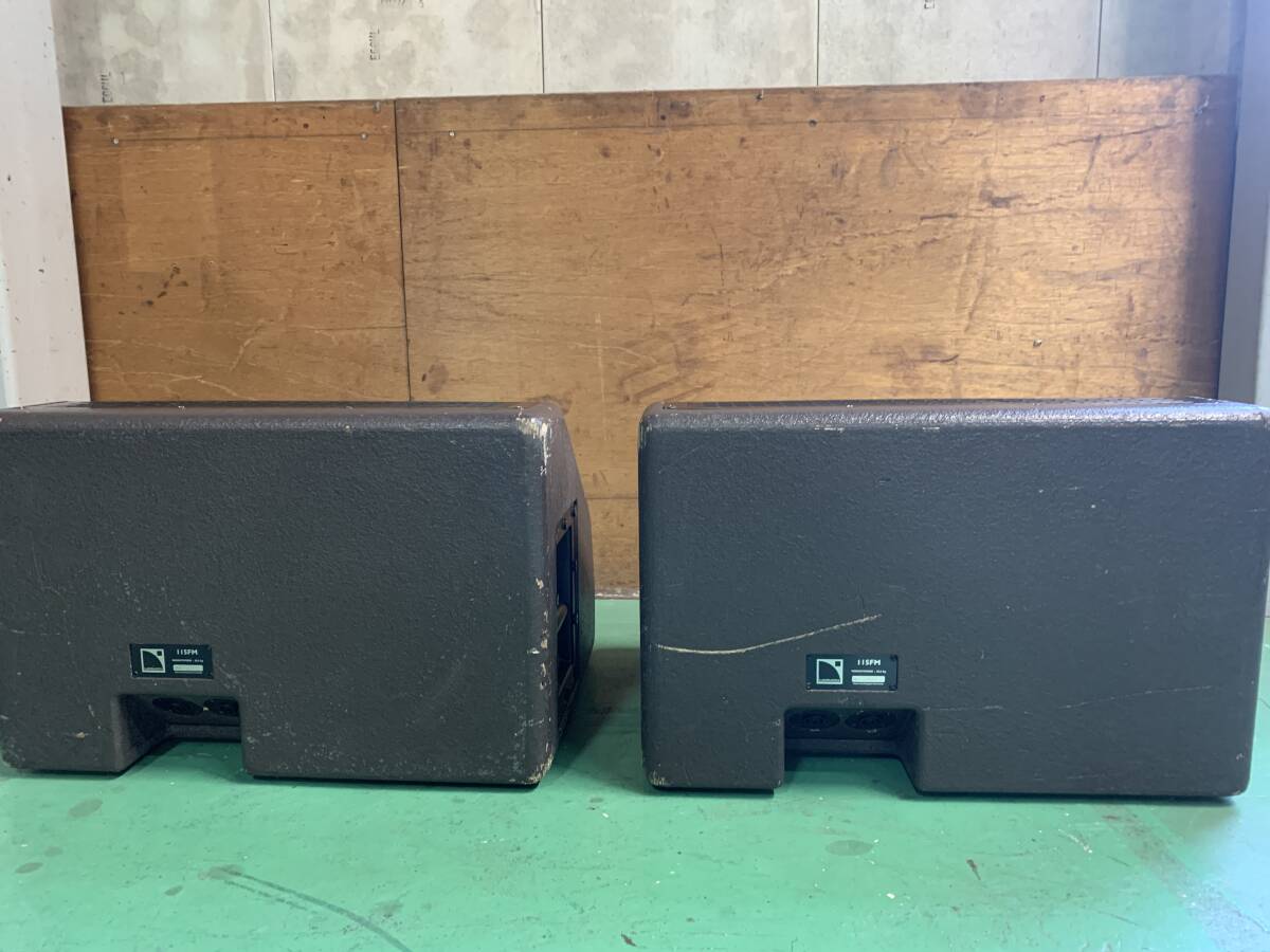 Yahoo!オークション - <セット>L-ACOUSTICS 115FM 2台(ケース Yahoo!オークション - <セット>L-ACOUSTICS 115FM 2台(ケース