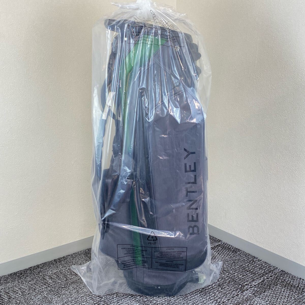 ◎【売り切り】新品未使用品 Bentley キャディバッグ ゴルフ ◎【売り切り】新品未使用品 Bentley キャディバッグ ゴルフ