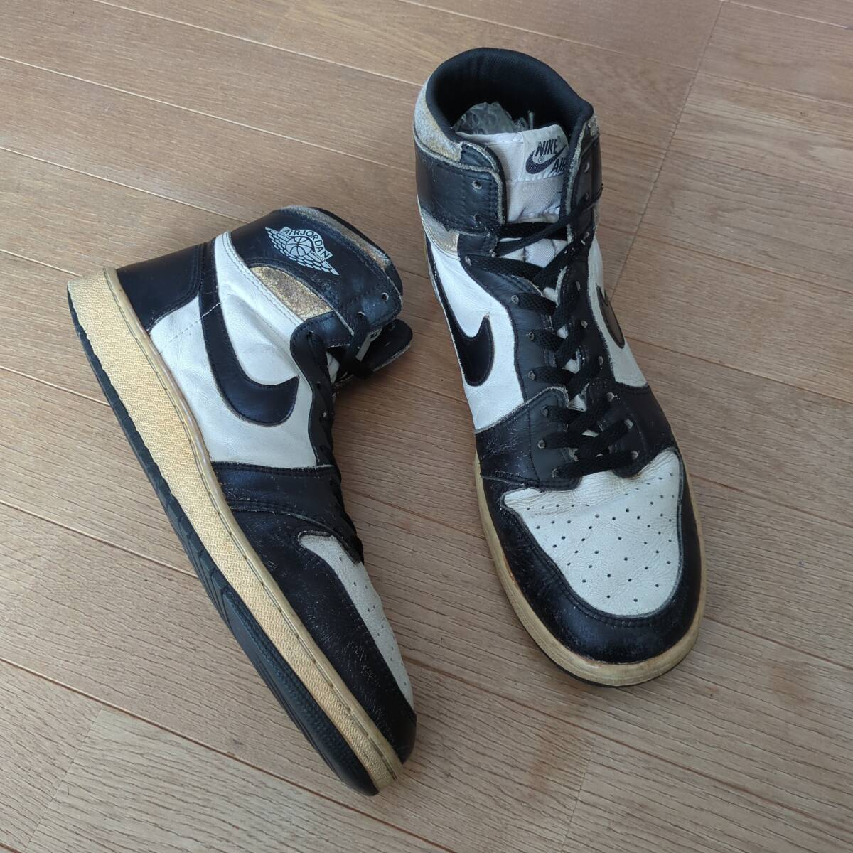 Yahoo!オークション - NIKE 1985年 AirJordan1 黒白 オリジナル Yahoo!オークション - NIKE 1985年 AirJordan1 黒白 オリジナル