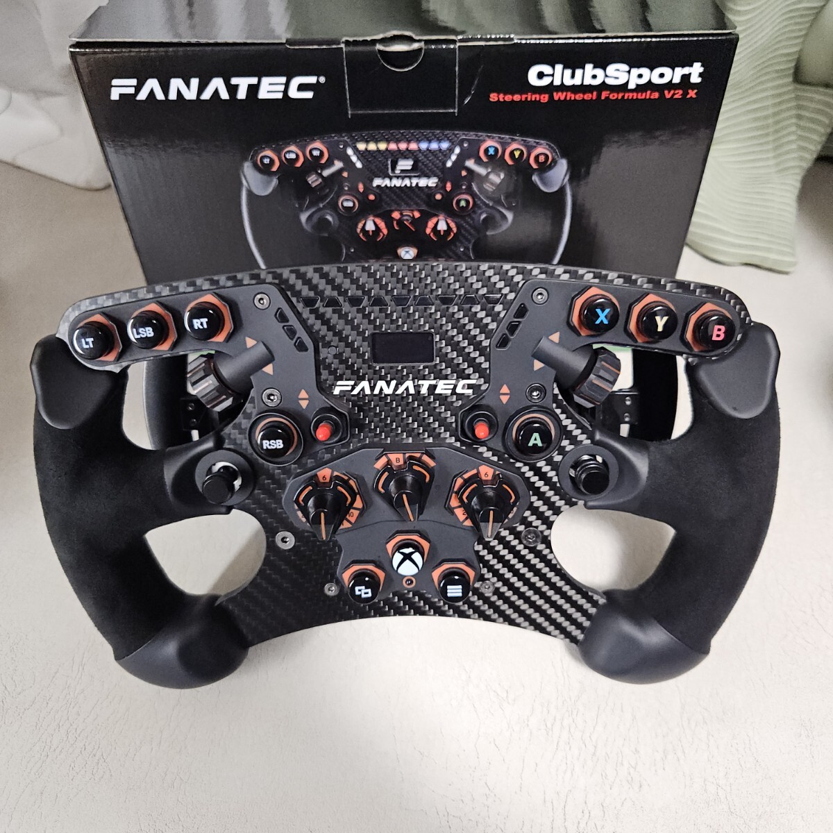 ファナテック FANATEC ClubSport Steering Wheel Formula V2 5 X ファナテック FANATEC ClubSport Steering Wheel Formula V2 5 X