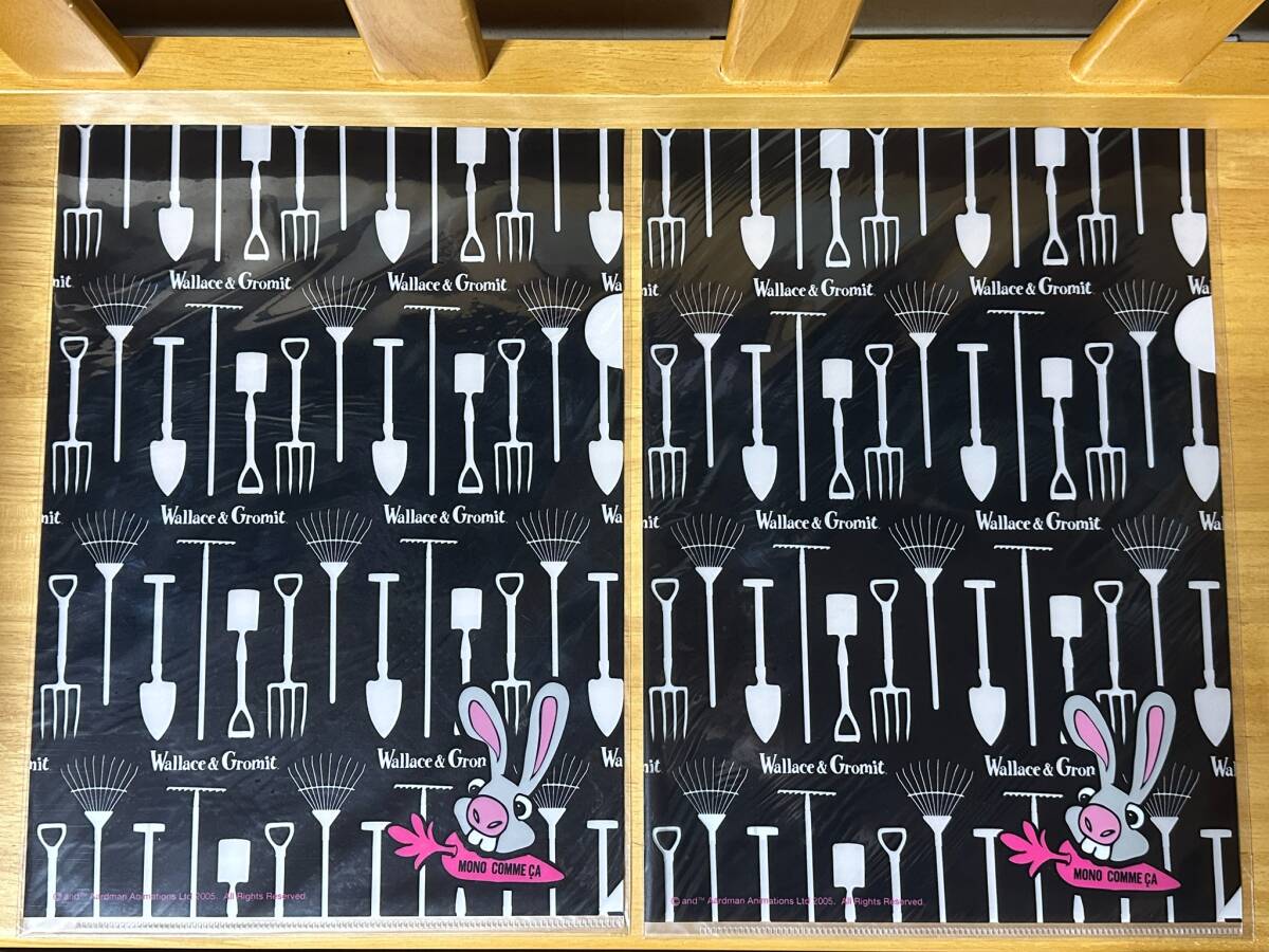 未使用★MONO COMME CA×Wallace & Gromit　ウォレスとグルミットのA4クリアファイル 2種 4枚セット★「野菜畑で大ピンチ！」_画像2