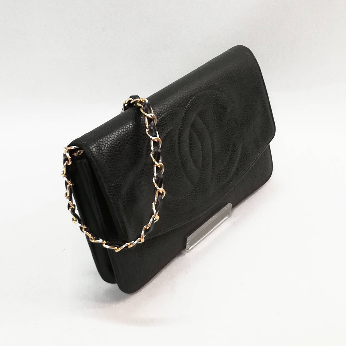良品】CHANEL(シャネル) キャビアスキン 二つ折り長財布 良品】CHANEL(シャネル) キャビアスキン 二つ折り長財布