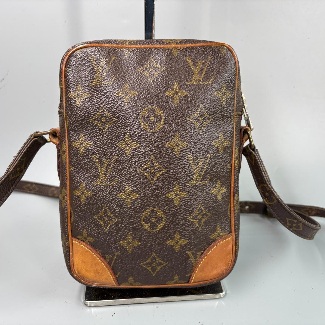 美品・人気モデル LOUIS VUITTON ルイヴィトン ダヌーブ 美品・人気モデル LOUIS VUITTON ルイヴィトン ダヌーブ