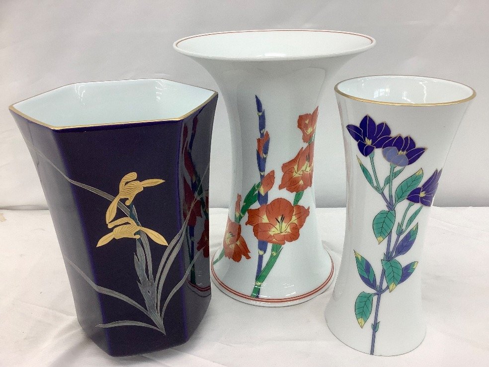 香蘭社 花瓶/色絵金彩 桔梗紋 他/花器/陶器 3点まとめ 底面カケ 香蘭社 花瓶/色絵金彩 桔梗紋 他/花器/陶器 3点まとめ 底面カケ