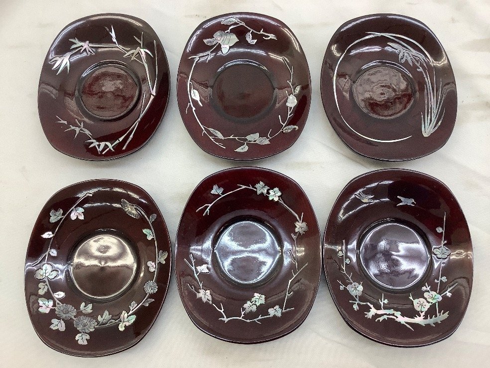 螺鈿漆器まとめ/茶托/螺鈿衣桁/机/ジュエリーケース 他 未使用品 螺鈿漆器まとめ/茶托/螺鈿衣桁/机/ジュエリーケース 他 未使用品