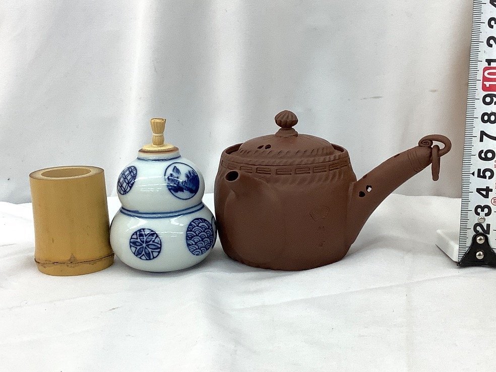 陶華/倭園静香/井上東也/雅女他 茶道具まとめ/茶碗/急須/帛紗 陶華/倭園静香/井上東也/雅女他 茶道具まとめ/茶碗/急須/帛紗
