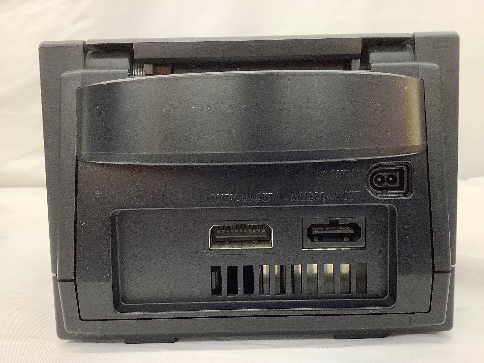 任天堂 ニンテンドーゲームキューブ/ゲームボーイプレーヤー DOL 任天堂 ニンテンドーゲームキューブ/ゲームボーイプレーヤー DOL