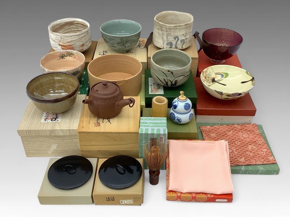 陶華/倭園静香/井上東也/雅女他 茶道具まとめ/茶碗/急須/帛紗 陶華/倭園静香/井上東也/雅女他 茶道具まとめ/茶碗/急須/帛紗