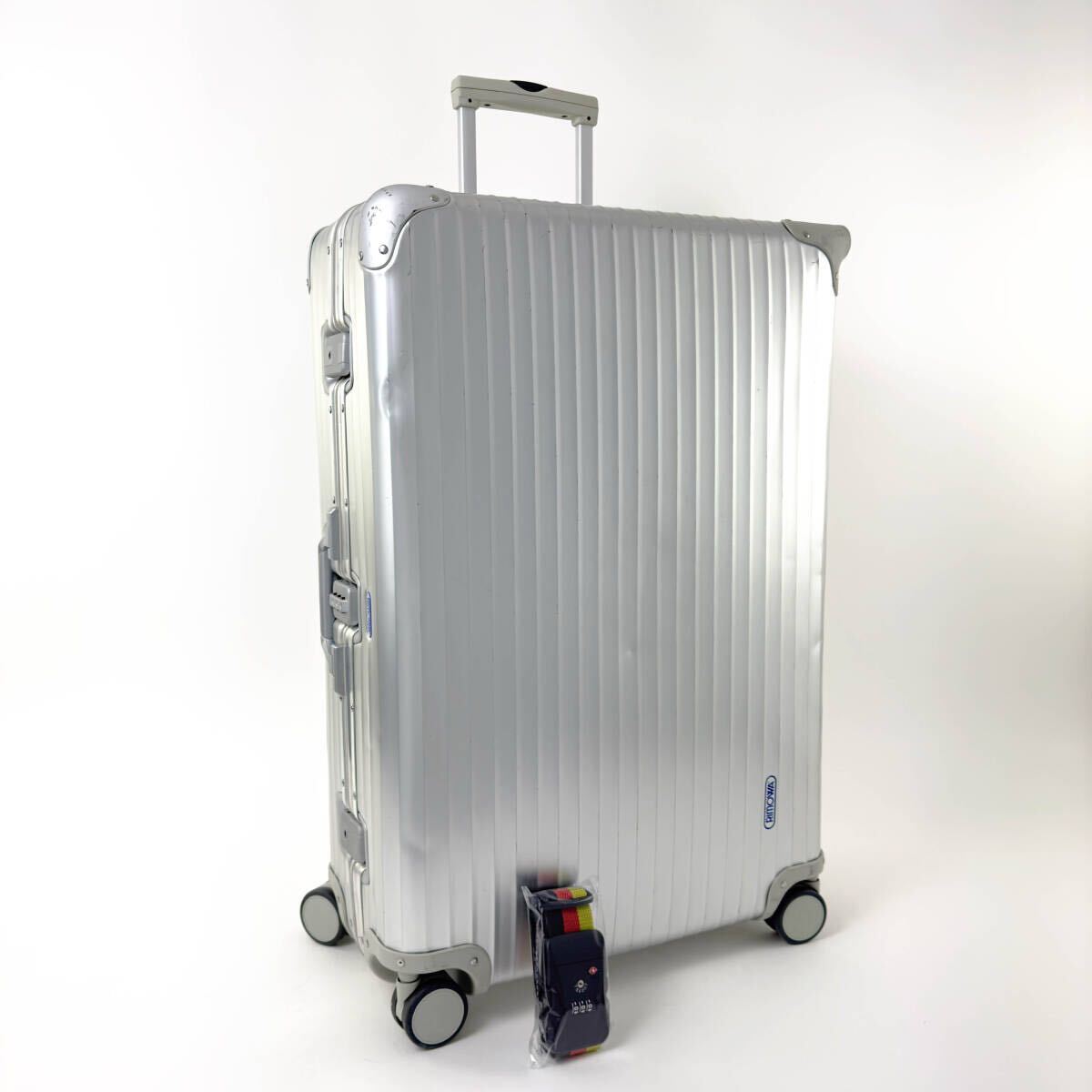 廃盤】RIMOWA リモワ TOPAS トパーズ 最大容量 104L 4輪 TSA 廃盤】RIMOWA リモワ TOPAS トパーズ 最大容量 104L 4輪 TSA