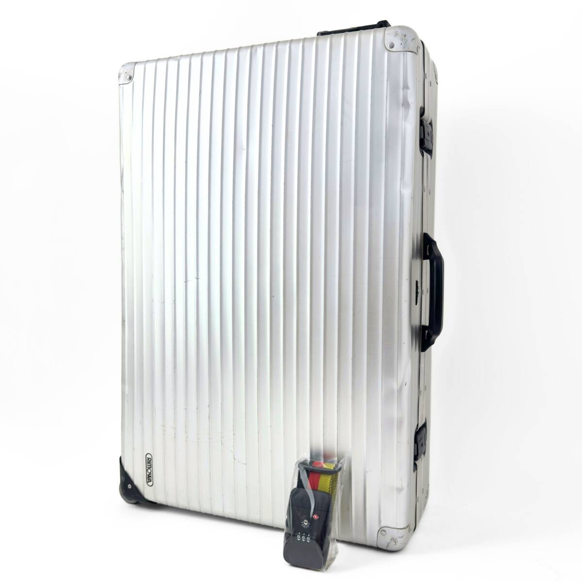 廃盤】RIMOWA リモワ SAVANNAH サバンナ 82L 2輪 プルタブ TSA 廃盤】RIMOWA リモワ SAVANNAH サバンナ 82L 2輪 プルタブ TSA